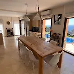 Vila Luxury Marina