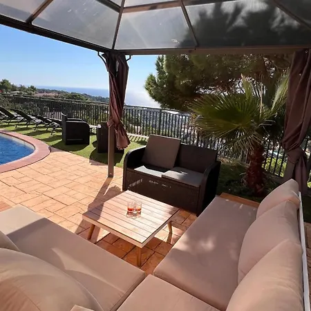 Luxury Marina Villa *