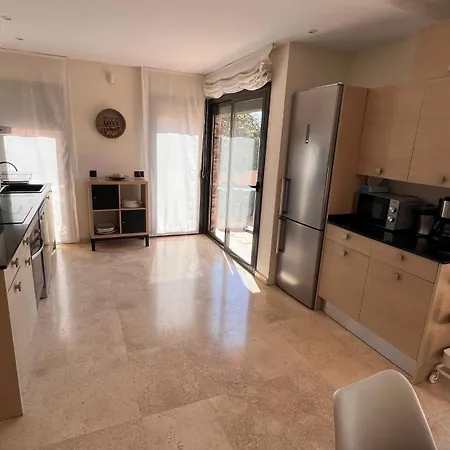 Luxury Marina יורט דה מאר