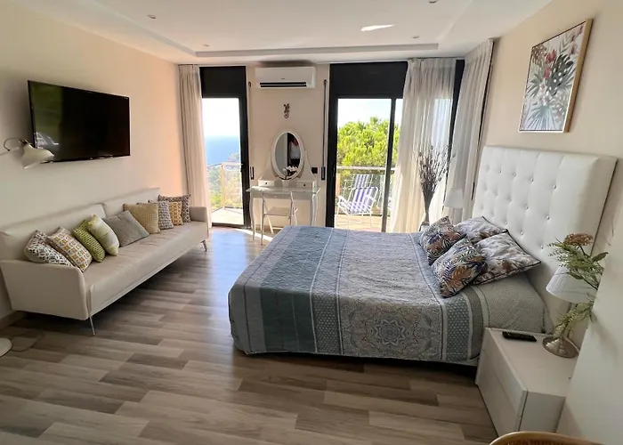 Willa Luxury Marina Lloret de Mar